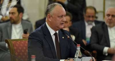Президент Молдовы обратился к Армении и Азербайджану с призывом к миру