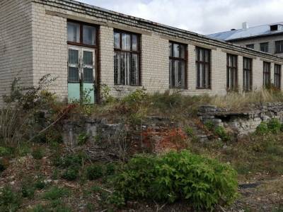 Незаконные свалки убрали с территории школы в Сормове