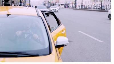 Петербургские такси подключат к системе "Безопасный город"