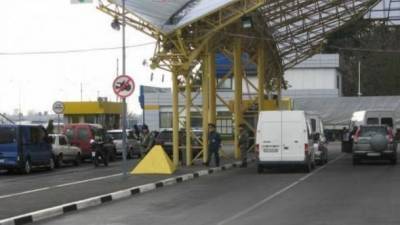 Пограничники предупредили о "замедлении работы" пункта пропуска "Ягодин" на границе с Польшей