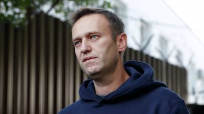 Берлин опроверг статус «тайной» встречи Меркель с Навальным