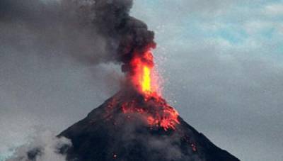 Человек разрушает грязевые вулканы, но, и они не остаются в долгу