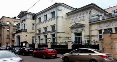 Посольство Таджикистана в России прокомментировало инцидент с избиением своего сотрудника