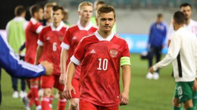 Дивеев и Умяров включены в расширенный состав молодёжной сборной России на матчи отбора на Евро-2021