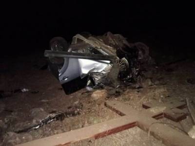 В Одесской области столкнулись «ВАЗ» и Mitsubishi: водитель погиб, когда авто отбросило на дорожный указатель
