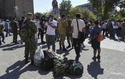 В МИД советуют украинцам не ехать в Армению