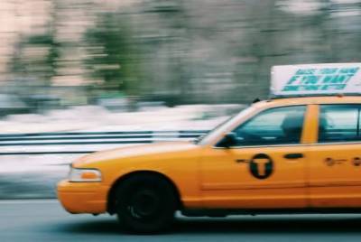 В Москве водитель такси распылил баллончик на пассажиров с ребенком
