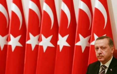 Эрдоган обвалил курс лиры до рекордного минимума