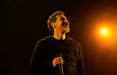 Серж Танкян - Серж Танкян из System of a Down отреагировал на обострение военного конфликта в Нагорном Карабахе - sharij.net - Армения - Азербайджан - Арцаха