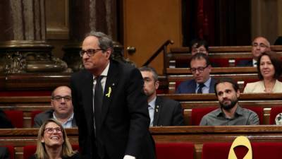 Суд Испании обязал каталонского лидера покинуть свой пост