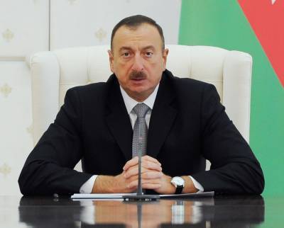 Алиев призвал урегулировать конфликт в Карабахе через ООН