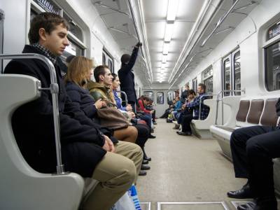 В киевском метро под колесами поезда погиб человек
