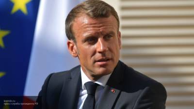 Французский сенатор назвал условие для приезда Макрона в Россию
