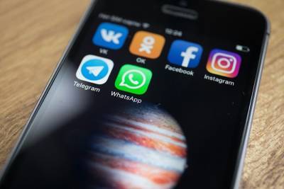 Депутаты готовятся ограничить трафик Facebook и Twitter из-за неисполнения законов