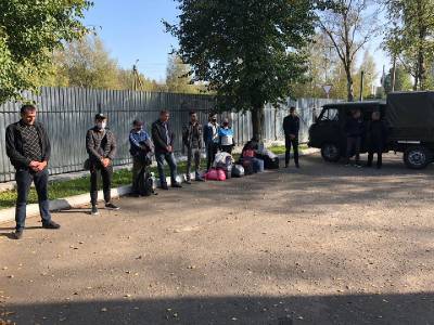 В Смоленской области задержали 12 иностранцев
