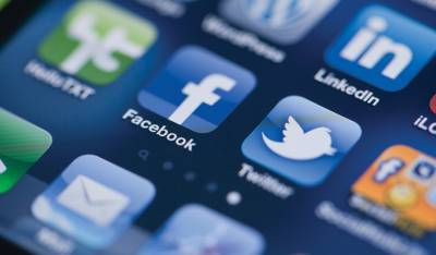 Госдума пригрозила Facebook и Twitter замедлением трафика за неисполнение закона о хранении данных