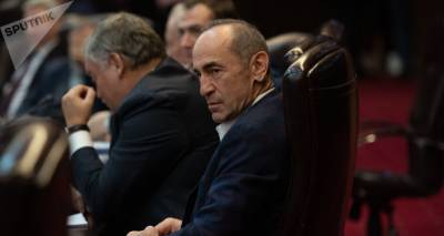 Второй президент Армении Роберт Кочарян отправился в Карабах