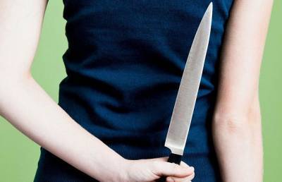 Старшеклассница напала на школьниц с ножом в Польше