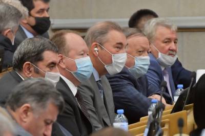 «18 депутатов на больничных койках»: Госдума частично переходит на «удаленку»