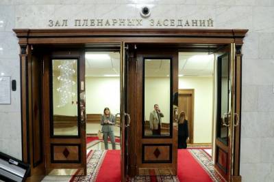 ОСАГО по-новому и запрет кальянов: какие законы вступают в силу в России в октябре