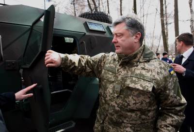 С трибуны парламента на Порошенко возложили ответственность за войну на Донбассе