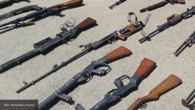 Полицейские изъяли у нелегального торговца в Турции более 40 единиц оружия
