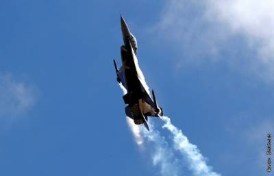 В Ереване заявили, что турецкий истребитель F-16 сбил армянский Су-25
