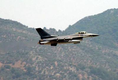 Анкара опровергает информацию об уничтожении турецким F-16 истребителя ВВС Армении