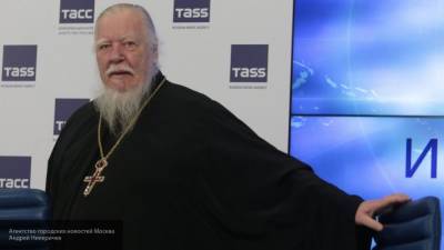 Священник Дмитрий Смирнов находится в тяжелом состоянии