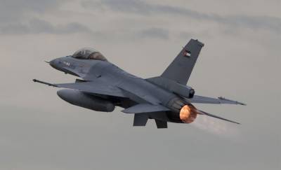 Минобороны Армении: турецкий истребитель F-16 сбил Су-25 ВВС Армении. Турция это отрицает