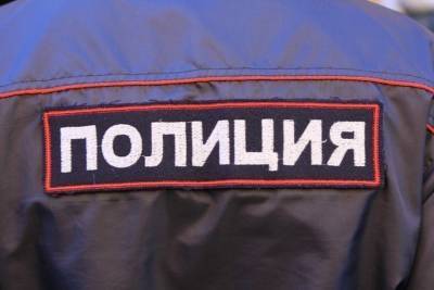 Мешок с расчлененным телом прибило к петербургскому яхт-клубу