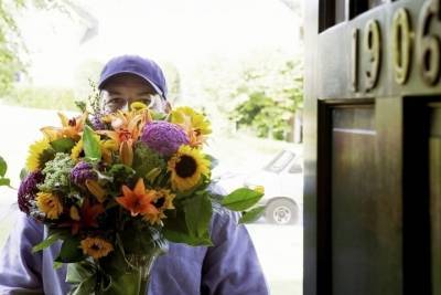 Предпринимателя из Чебоксар обманули под предлогом покупки цветов