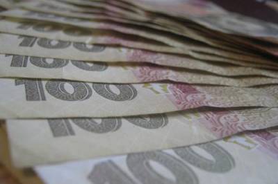 Денежные переводы на Украину снизились почти на полмиллиарда долларов