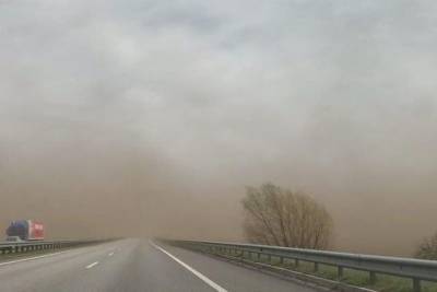 В Луганской области прогнозируются пылевые бури
