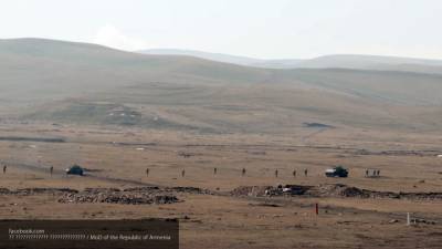Армия Карабаха заметила в небе предположительно турецкий F-16
