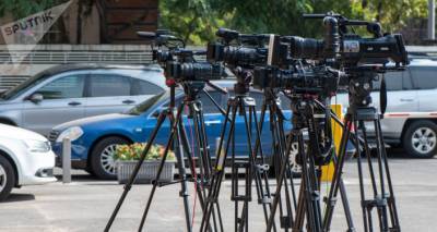 "Репортеры без границ" обеспокоены попаданием под обстрел журналистов в Карабахе