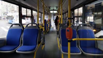 Проезд в общественном транспорте Петербурга подорожает в 2021 году