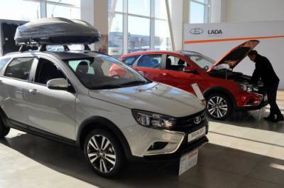В сети сравнили стоимость моделей Lada украинской и российской сборки