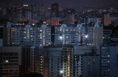 В 70% жилых домов Москвы включили отопление