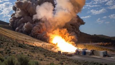 NASA испытало разгонный блок ракеты для полётов на Луну и Марс