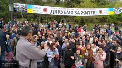 Сирота исполнил песню "Смуглянка" вопреки украинским националистам в Одессе