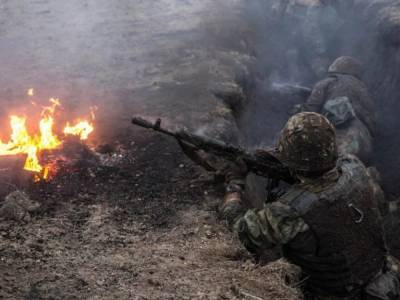 Обстрелы украинских позиций могут обостриться в начале октября, — Петров