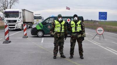 Латвия намерена вновь закрыть границу с Литвой и Эстонией из-за Covid-19