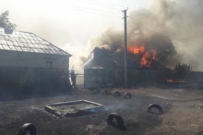 В Харьковской области продолжается тушение пожаров в двух районах