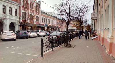 В центре Ярославля запретят парковку на один день: где и когда