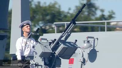 Российские военные моряки смогут стрелять из пушек АК-630 поворотом головы