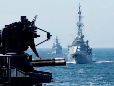 Анкара предупредила ВМФ РФ держаться подальше от ее нефтегазовых разработок в Средиземноморье