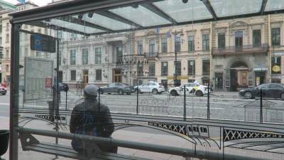 На Невском проспекте заработала первая "интеллектуальная" остановка общественного транспорта