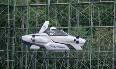 Совершен первый публичный демонстрационный полет летающего автомобиля SkyDrive