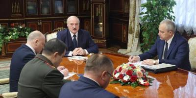 Лукашенко уволил глав Совбеза и КГБ